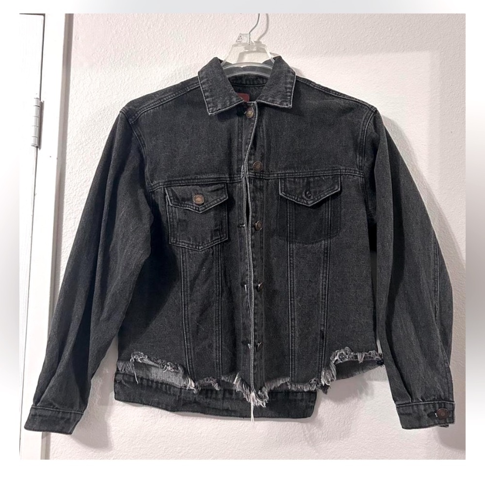 Black Relaxed Fit Distressed Hem Denim Jacket